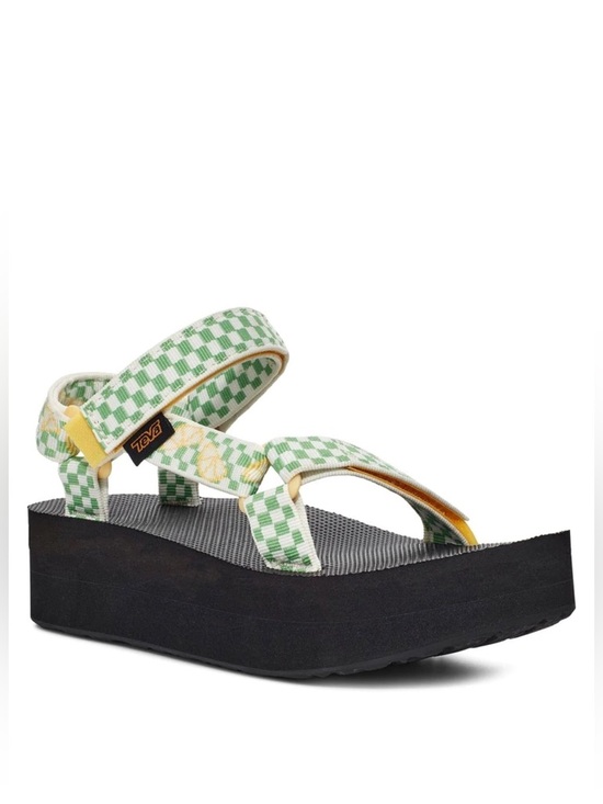 Teva Shoes - TEVA Picnic Slice Yarrow Flatform Sandal
Women’s Size 11